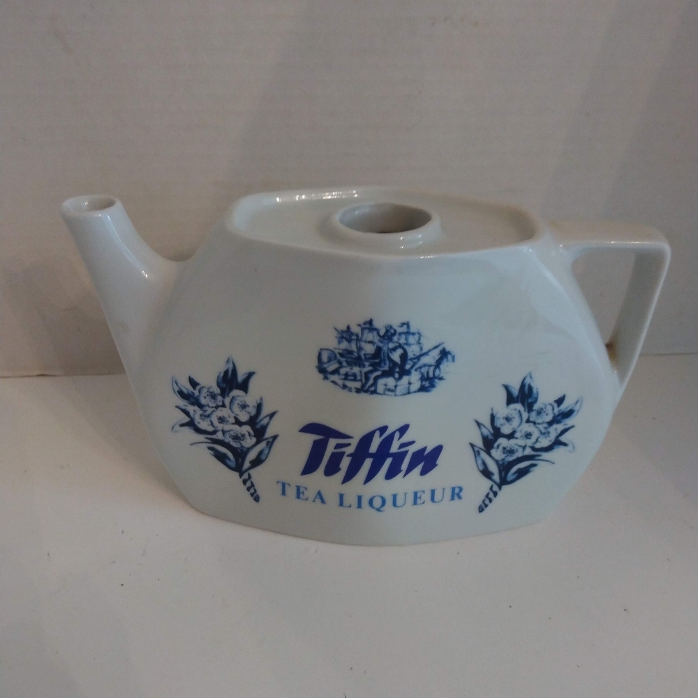 Tiffin Tea Liqueur Ceramic Teapot
